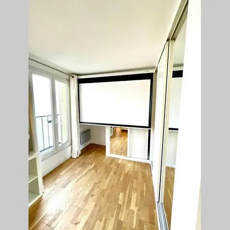 Magnifique Appartement A Montmartre * Paris